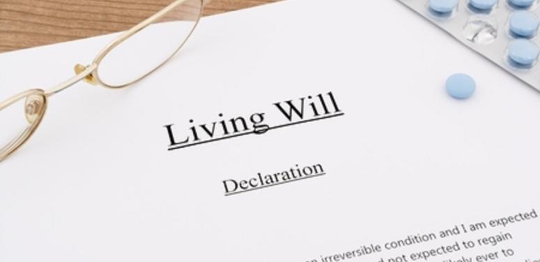 Living wills and healthcare directives - planning medical decisions