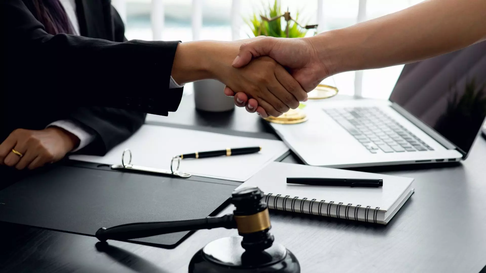 Small business legal mistakes